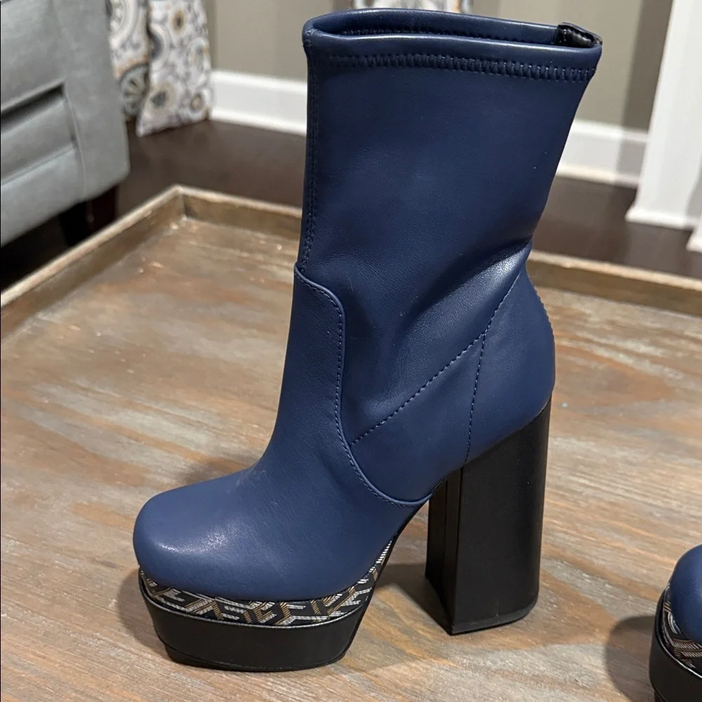 New Guess Women's Caballa Platform Block Heel Boots Blue‎ Size 6 Whimsigoth